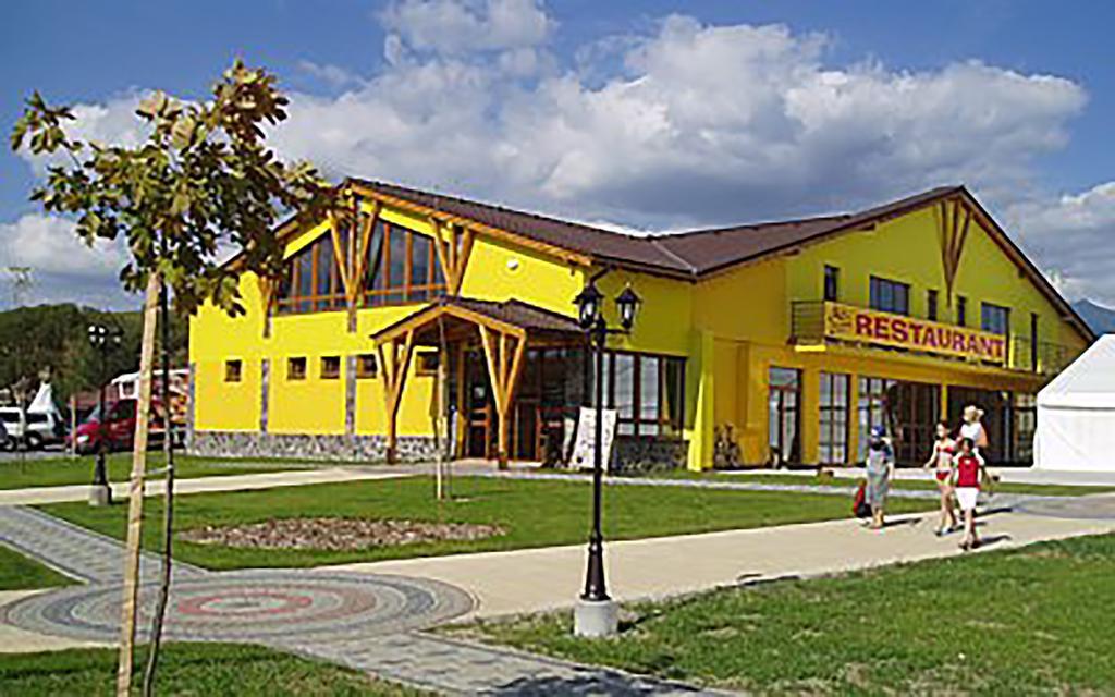 Liptovský Mikuláš Tatralandia Holiday Home Magdalenka מראה חיצוני תמונה